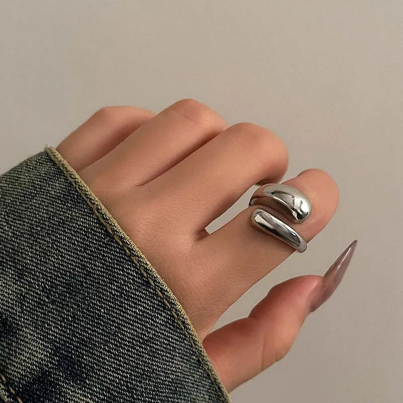 Minimalist Orbit Ring